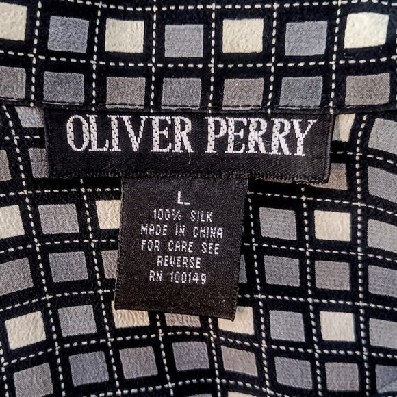 Oliver Perry Grey Geometric Check Print Sleeveless Silk Blouse - Picture 4 of 5